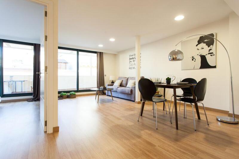 Apartments Ole - Albareda 24 Seville Luaran gambar