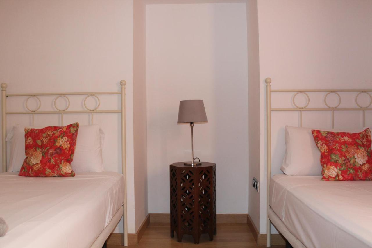Apartments Ole - Albareda 24 Seville Luaran gambar