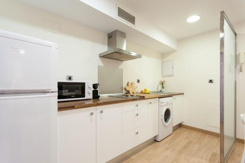 Apartments Ole - Albareda 24 Seville Luaran gambar